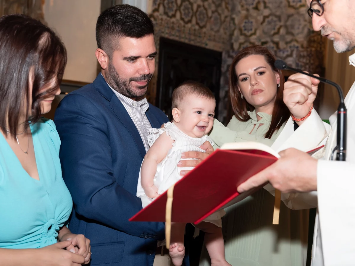 Fotografías de bautizo en la capilla de La Seo